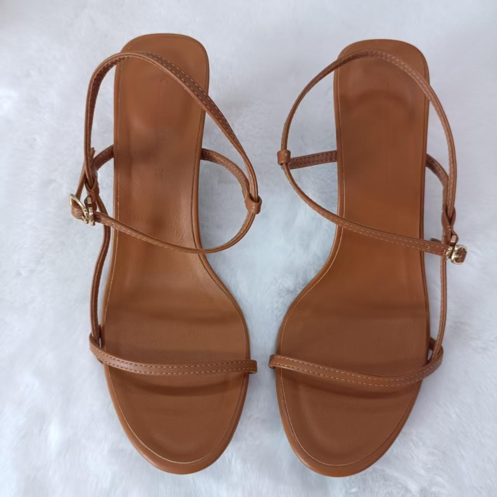 Новые женские летние босоножки – обзор и цена Casual Sandal Leather